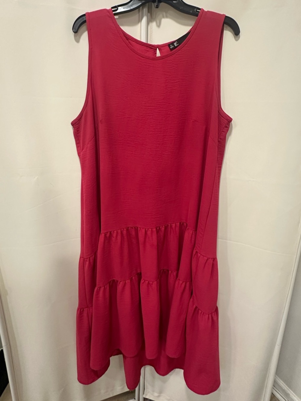 Leslie Fay Sleeveless Rich Red Tiered Midi Dress